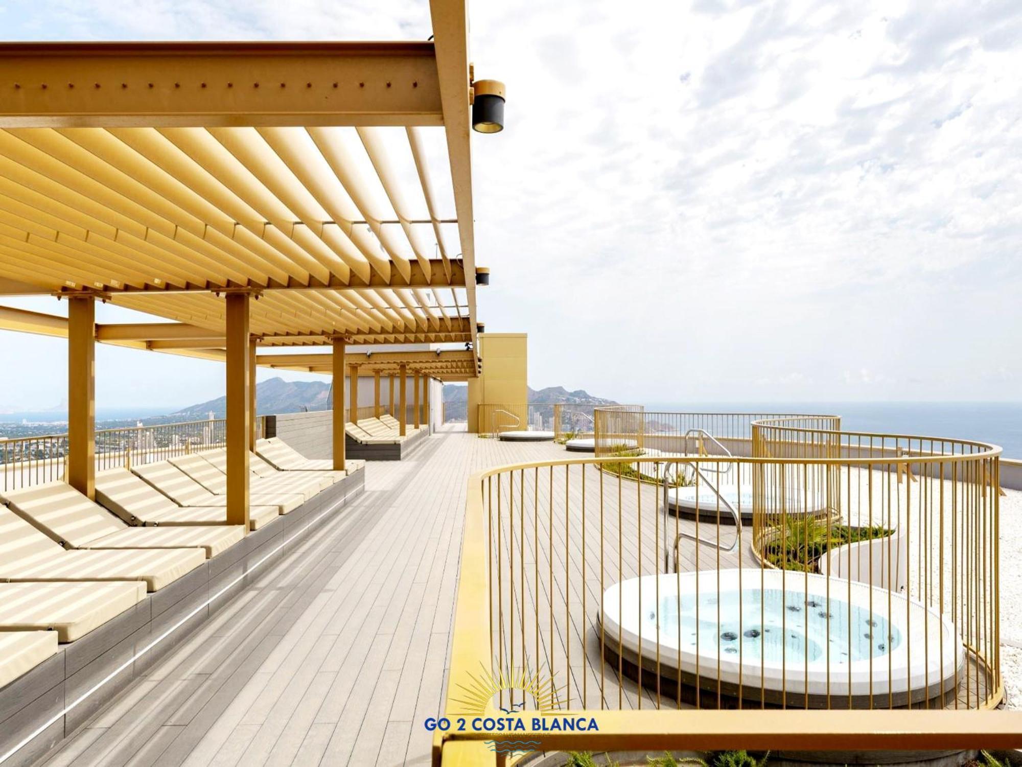 Apartament Intempo Golden Magic Sky & *