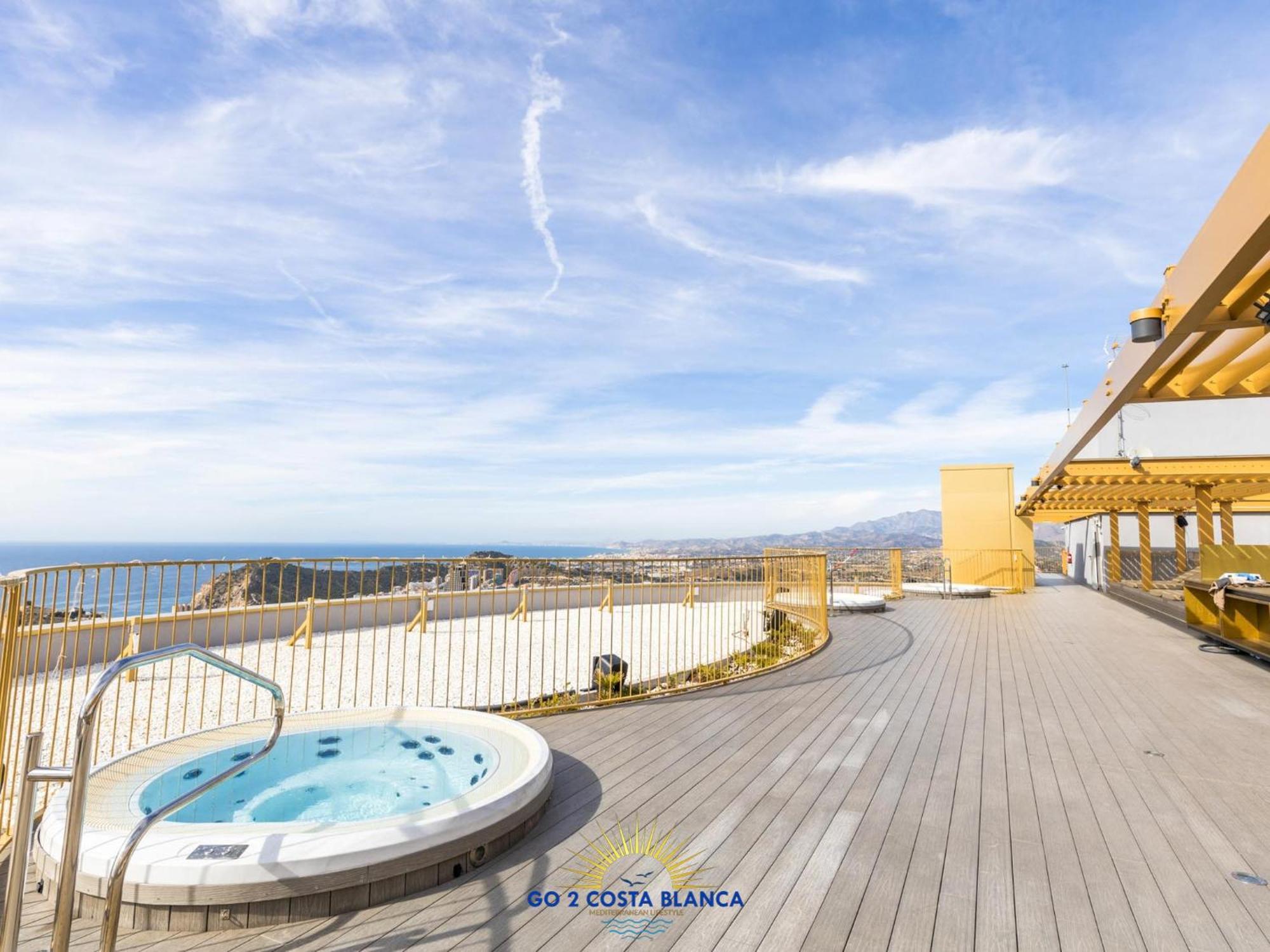 Intempo Golden Magic Sky & Apartament Benidorm